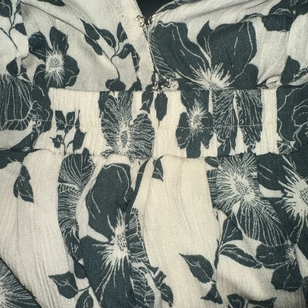 Abercrombie & Fitch Cream Maxi Dress with Dark Green Floral Print